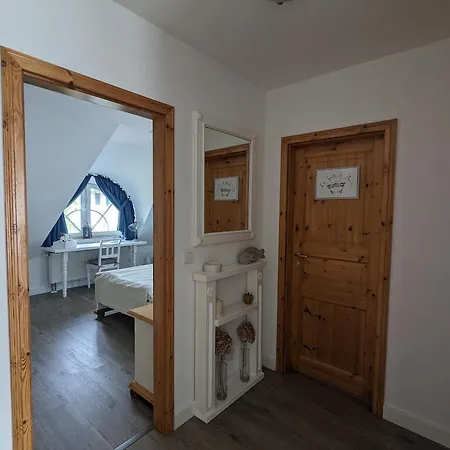 Boddenquartett - Kleine Brise Apartment *